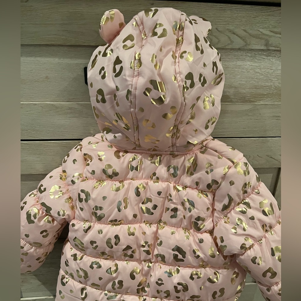 Carter's Pink and Gold Snowsuit Set 12month - Picture 5 of 8